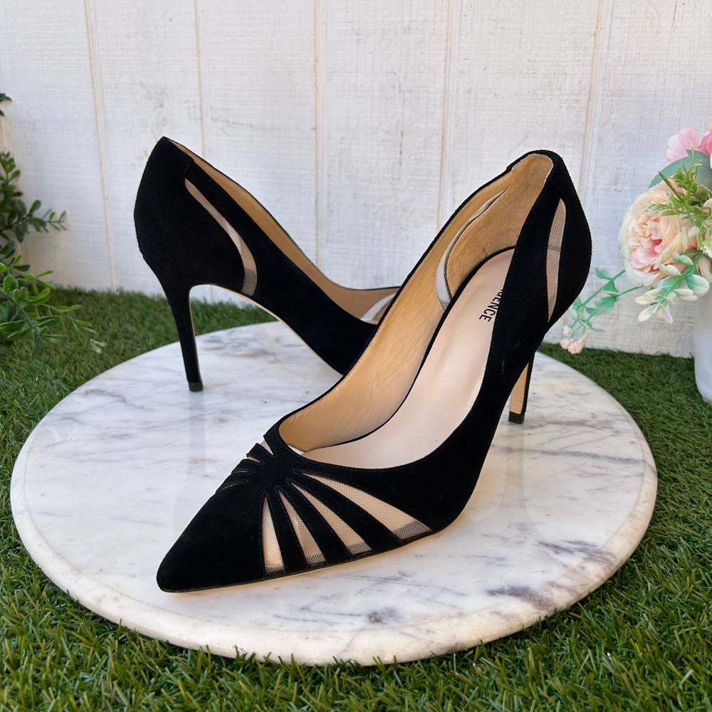 L'AGENCE
Zola Pointed Toe Pump black $345